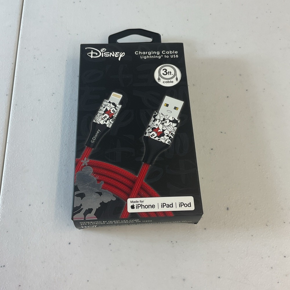 Disney Mickey Mouse  Lighting to USB -‎ 3 Foot Charging Cable iPhone Apple - NEW